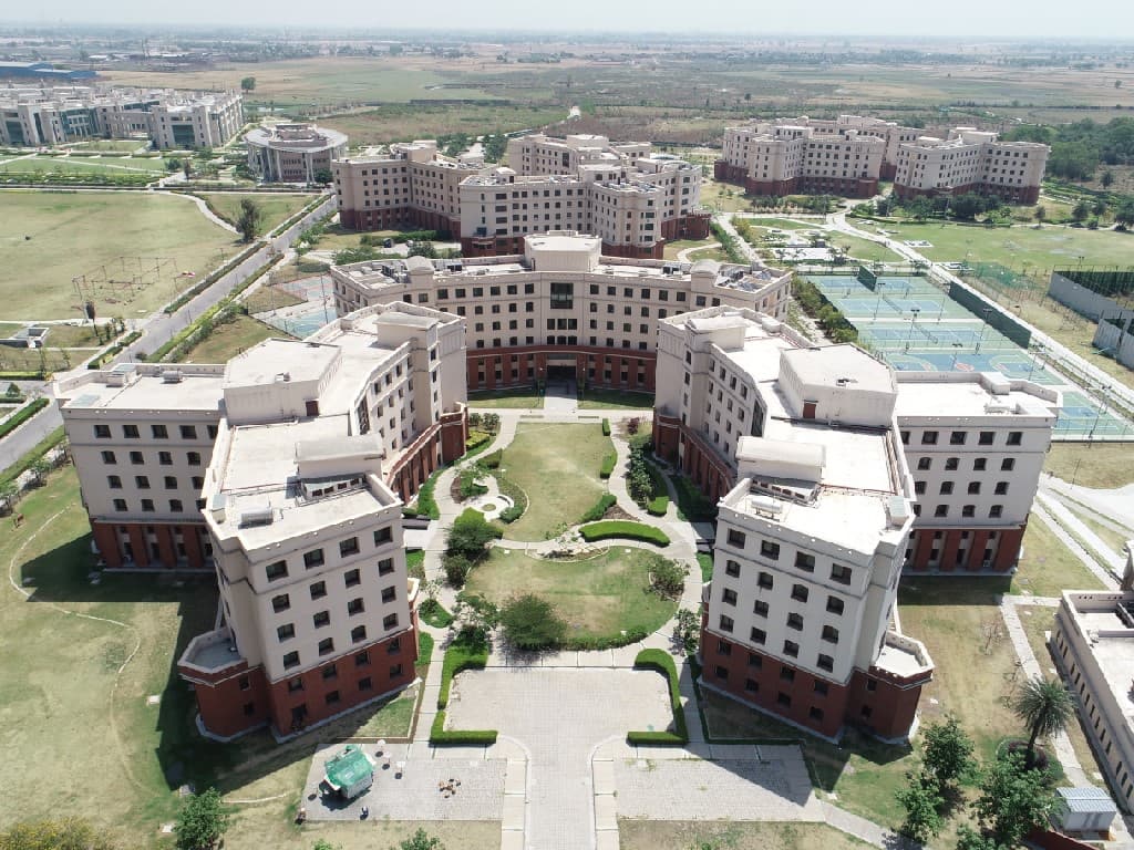 SNU Noida Campus photo 1